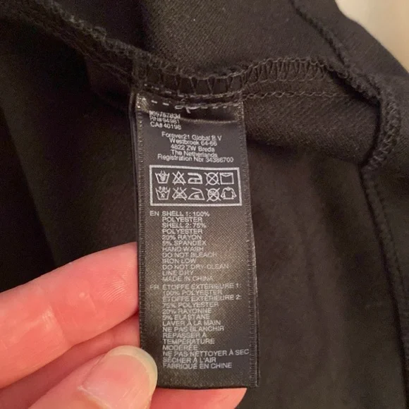 Dress - Picture 5 of 5